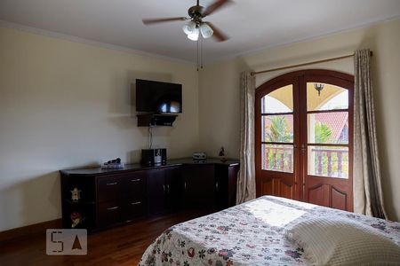 Casa à venda com 590m², 5 quartos e 5 vagasSuite 4