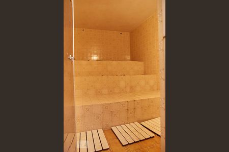 Casa à venda com 590m², 5 quartos e 5 vagasSauna