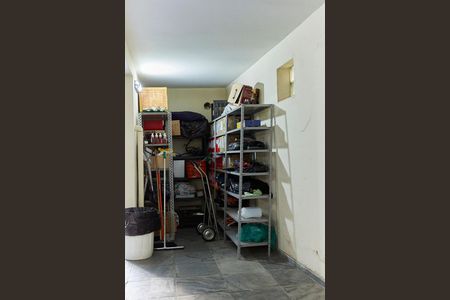 Casa à venda com 590m², 5 quartos e 5 vagasGaragem