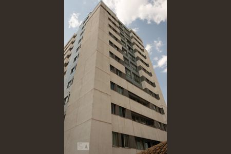 Apartamento para alugar com 33m², 1 quarto e 1 vagaFachada