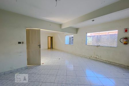 Sala de casa à venda com 7 quartos, 140m² em Vila Celeste, São Paulo