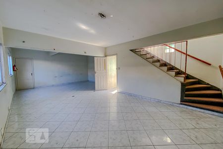 Sala de casa à venda com 7 quartos, 140m² em Vila Celeste, São Paulo
