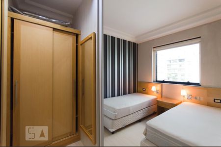 Dormitório de apartamento à venda com 1 quarto, 28m² em Higienópolis, São Paulo