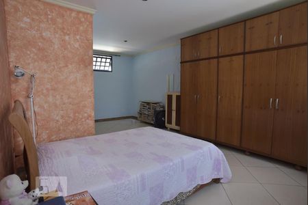 Casa à venda com 160m², 2 quartos e 1 vagaSuíte