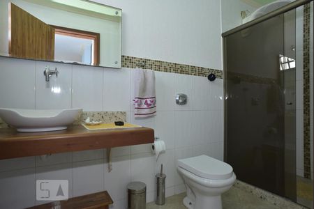 Casa à venda com 160m², 2 quartos e 1 vagaBanheiro da Suíte