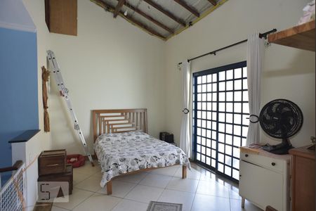 Casa à venda com 160m², 2 quartos e 1 vagaQuarto