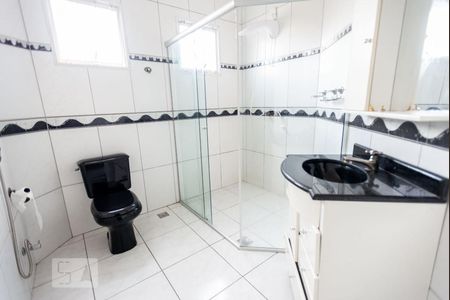 Banheiro quarto 1 de casa para alugar com 4 quartos, 274m² em Guará Ii, Brasília