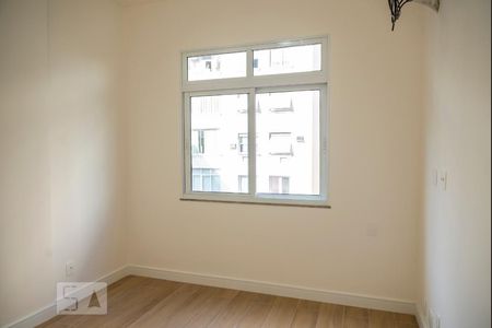 Apartamento à venda com 90m², 3 quartos e 1 vaga Apartamento à venda com 90m², 3 quartos e 1 vagaQuarto 1