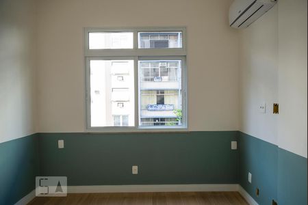 Apartamento à venda com 90m², 3 quartos e 1 vaga Apartamento à venda com 90m², 3 quartos e 1 vagaQuarto 2