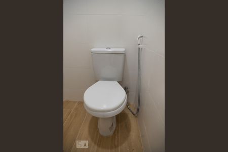 Apartamento à venda com 90m², 3 quartos e 1 vaga Apartamento à venda com 90m², 3 quartos e 1 vagaBanheiro de Serviço