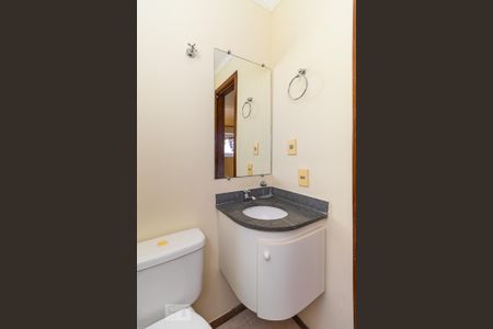 Lavabo de casa de condomínio para alugar com 3 quartos, 117m² em Parque Rural Fazenda Santa Cândida, Campinas
