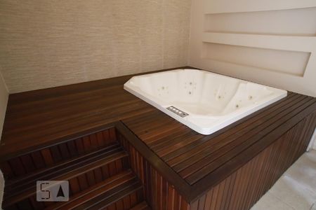 Hidromassagem Área Comum de apartamento para alugar com 2 quartos, 67m² em São Cristóvão, Rio de Janeiro