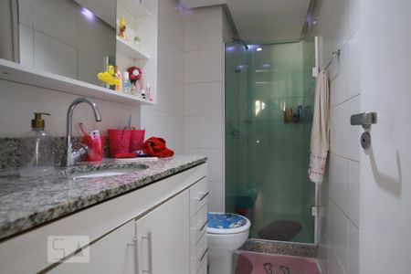 Apartamento para alugar com 67m², 2 quartos e 1 vagaBanheiro Social