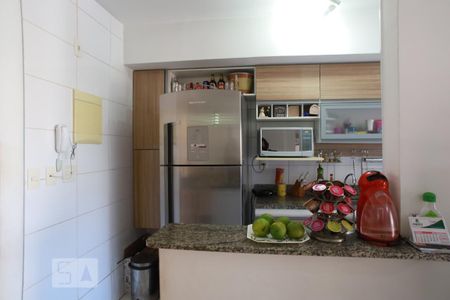 Cozinha de apartamento para alugar com 2 quartos, 67m² em São Cristóvão, Rio de Janeiro