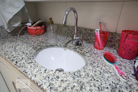 Apartamento para alugar com 67m², 2 quartos e 1 vagaBanheiro Social