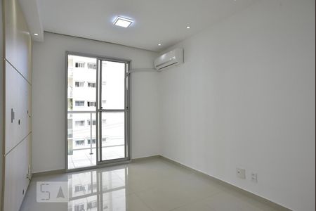 Sala de apartamento à venda com 2 quartos, 52m² em Recreio dos Bandeirantes, Rio de Janeiro