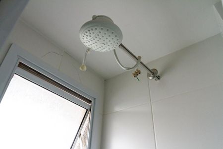 Apartamento à venda com 70m², 2 quartos e 1 vagaBanheiro da Suíte - Chuveiro