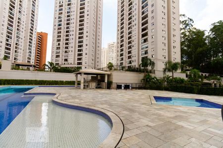 Apartamento à venda com 70m², 2 quartos e 1 vagaÁrea comum - Piscina