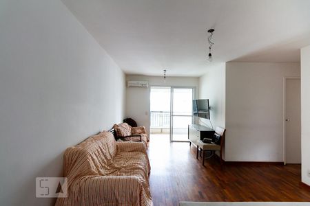 Sala de apartamento à venda com 2 quartos, 70m² em Vila Suzana, São Paulo