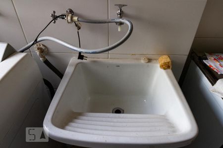 Apartamento à venda com 70m², 2 quartos e 1 vagaÁrea de Serviço