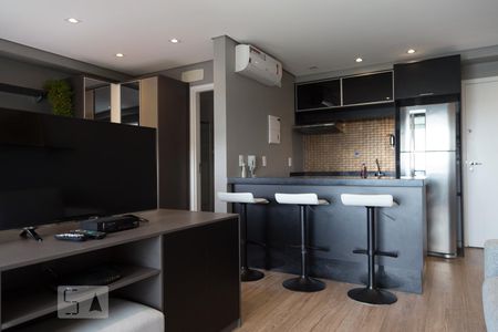 Sala de apartamento à venda com 1 quarto, 38m² em Jardim Flor da Montanha, Guarulhos