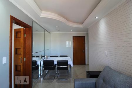 Sala de apartamento para alugar com 2 quartos, 64m² em Santa Maria, São Caetano do Sul