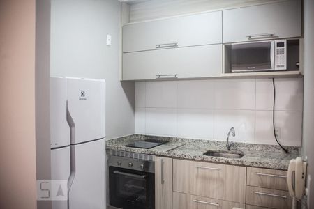 Cozinha de kitnet/studio para alugar com 1 quarto, 25m² em Centro, São Paulo