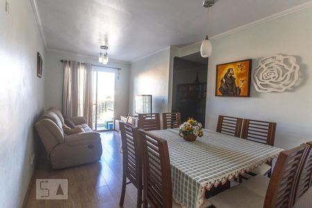 Sala de estar de apartamento à venda com 3 quartos, 70m² em Taboão, São Bernardo do Campo
