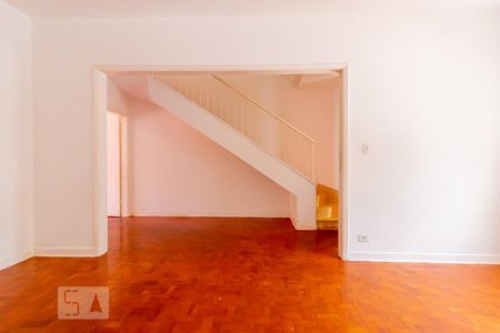 Sala de casa para alugar com 3 quartos, 130m² em Bosque da Saúde, São Paulo