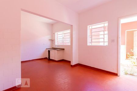 Casa para alugar com 130m², 3 quartos e 1 vaga Casa para alugar com 130m², 3 quartos e 1 vagaCopa