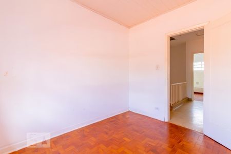 Casa para alugar com 130m², 3 quartos e 1 vaga Casa para alugar com 130m², 3 quartos e 1 vagaQuarto 1