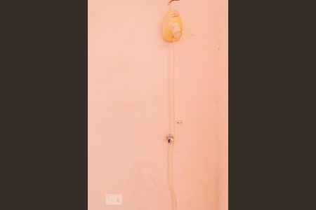 Casa para alugar com 130m², 3 quartos e 1 vaga Casa para alugar com 130m², 3 quartos e 1 vagaBanheiro de Serviço