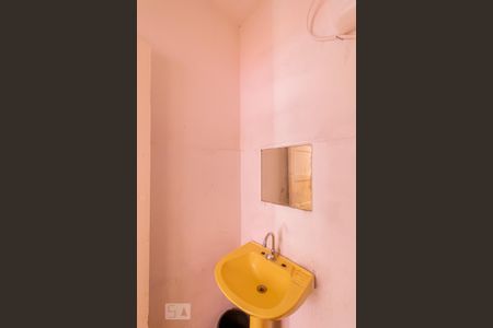 Casa para alugar com 130m², 3 quartos e 1 vaga Casa para alugar com 130m², 3 quartos e 1 vagaBanheiro de Serviço