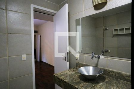 Banheiro da Suíte de apartamento para alugar com 2 quartos, 110m² em São Lucas, Belo Horizonte