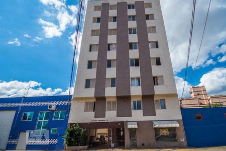 Apartamento à venda com 70m², 2 quartos e 1 vagaFachada