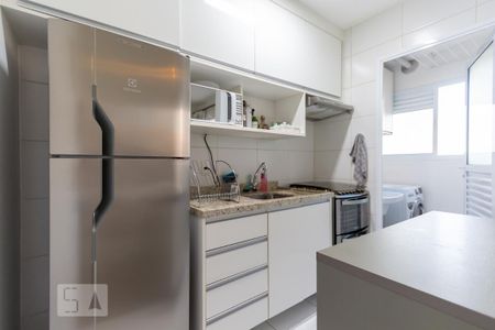 Apartamento para alugar com 56m², 2 quartos e 1 vaga Apartamento para alugar com 56m², 2 quartos e 1 vagaCozinha
