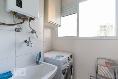 Apartamento para alugar com 56m², 2 quartos e 1 vaga Apartamento para alugar com 56m², 2 quartos e 1 vagaÁrea de serviço