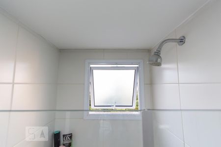 Apartamento para alugar com 56m², 2 quartos e 1 vaga Apartamento para alugar com 56m², 2 quartos e 1 vagaBanheiro da suíte - Chuveiro