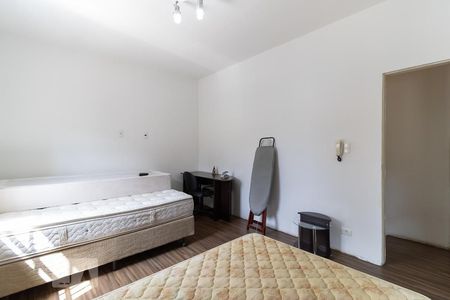 Casa para alugar com 300m², 5 quartos e 2 vagas Casa para alugar com 300m², 5 quartos e 2 vagasQuarto 1