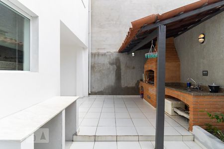 Casa para alugar com 300m², 5 quartos e 2 vagas Casa para alugar com 300m², 5 quartos e 2 vagasÁrea Externa