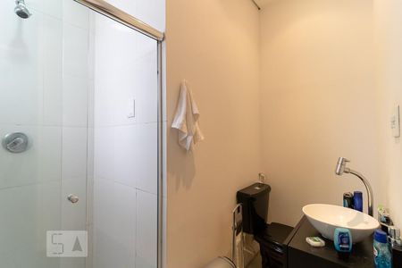 Casa para alugar com 300m², 5 quartos e 2 vagas Casa para alugar com 300m², 5 quartos e 2 vagasBanheiro da Suíte