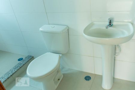 Studio para alugar com 50m², 1 quarto e sem vaga Studio para alugar com 50m², 1 quarto e sem vagaBanheiro Social