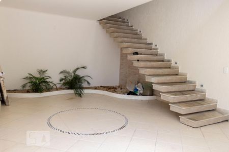 Casa à venda com 450m², 4 quartos e 6 vagasHall de Entrada