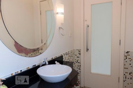 Lavabo de casa à venda com 4 quartos, 450m² em Cursino, São Paulo
