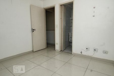 Suíte de apartamento para alugar com 3 quartos, 70m² em Vila Aurora , São Paulo