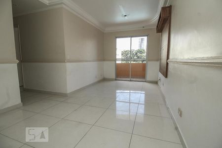 Sala de apartamento para alugar com 3 quartos, 70m² em Vila Aurora , São Paulo