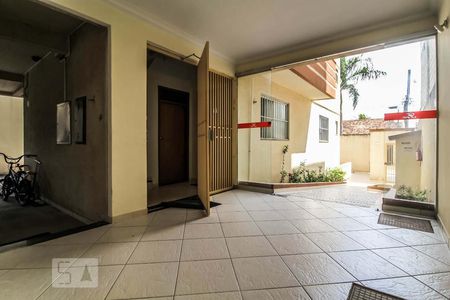 Apartamento para alugar com 62m², 2 quartos e 1 vagaHall de entrada do condomínio