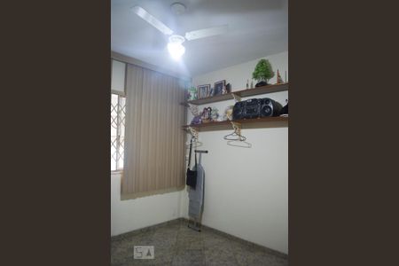 Apartamento à venda com 77m², 2 quartos e 1 vagaQuarto 2