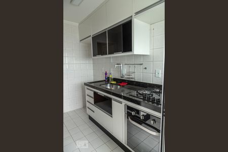 Apartamento à venda com 58m², 2 quartos e 1 vaga Apartamento à venda com 58m², 2 quartos e 1 vagaCozinha