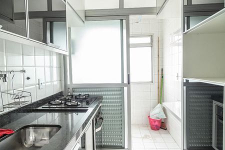 Apartamento à venda com 58m², 2 quartos e 1 vaga Apartamento à venda com 58m², 2 quartos e 1 vagaCozinha